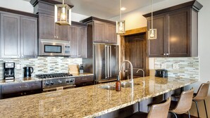 อพาร์ทเมนท์ (3 Bedrooms) | ภายใน