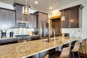 Apartment (3 Bedrooms) | Interior - 6 Mi to Ski Slopes: Heber City Home w/ Hot Tub! (Kamas)