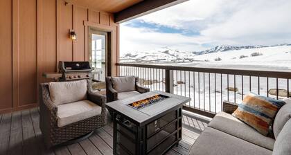 6 Mi to Ski Slopes: Heber City Home w/ Hot Tub!