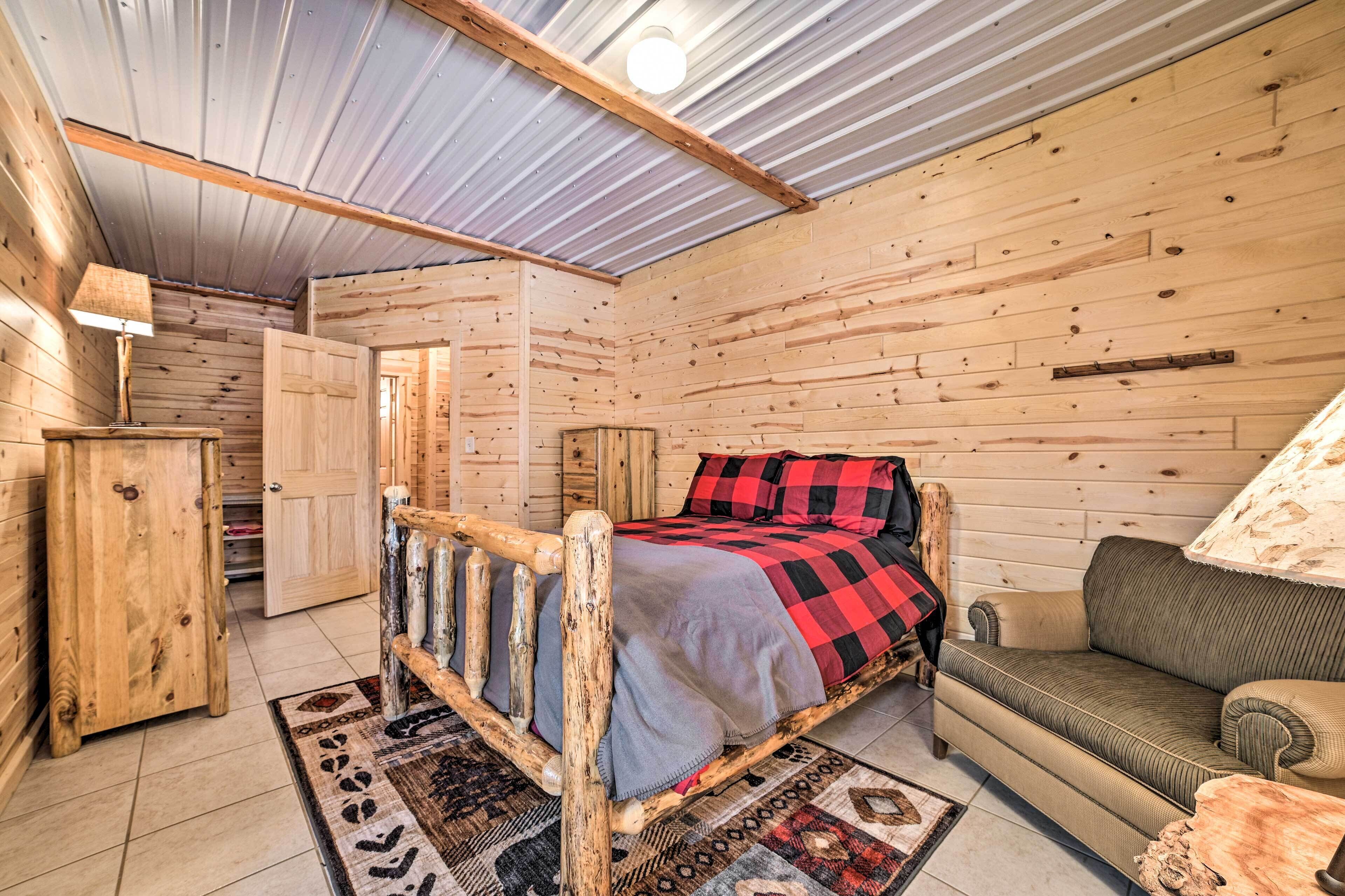 'rainbow Lodge' at Scenic Double J River Camp