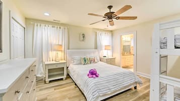 شقة (4 Bedrooms) | المنشأة من الداخل