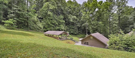 المنشأة من الداخل