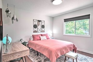2 Schlafzimmer, Bügeleisen/Bügelbrett, kostenlose Babybetten, Bettwäsche