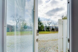 Apartment (1 Bedroom) | Interior - Near Trail Access & Beech Mtn Ski: 1st-floor Condo (Banner Elk)