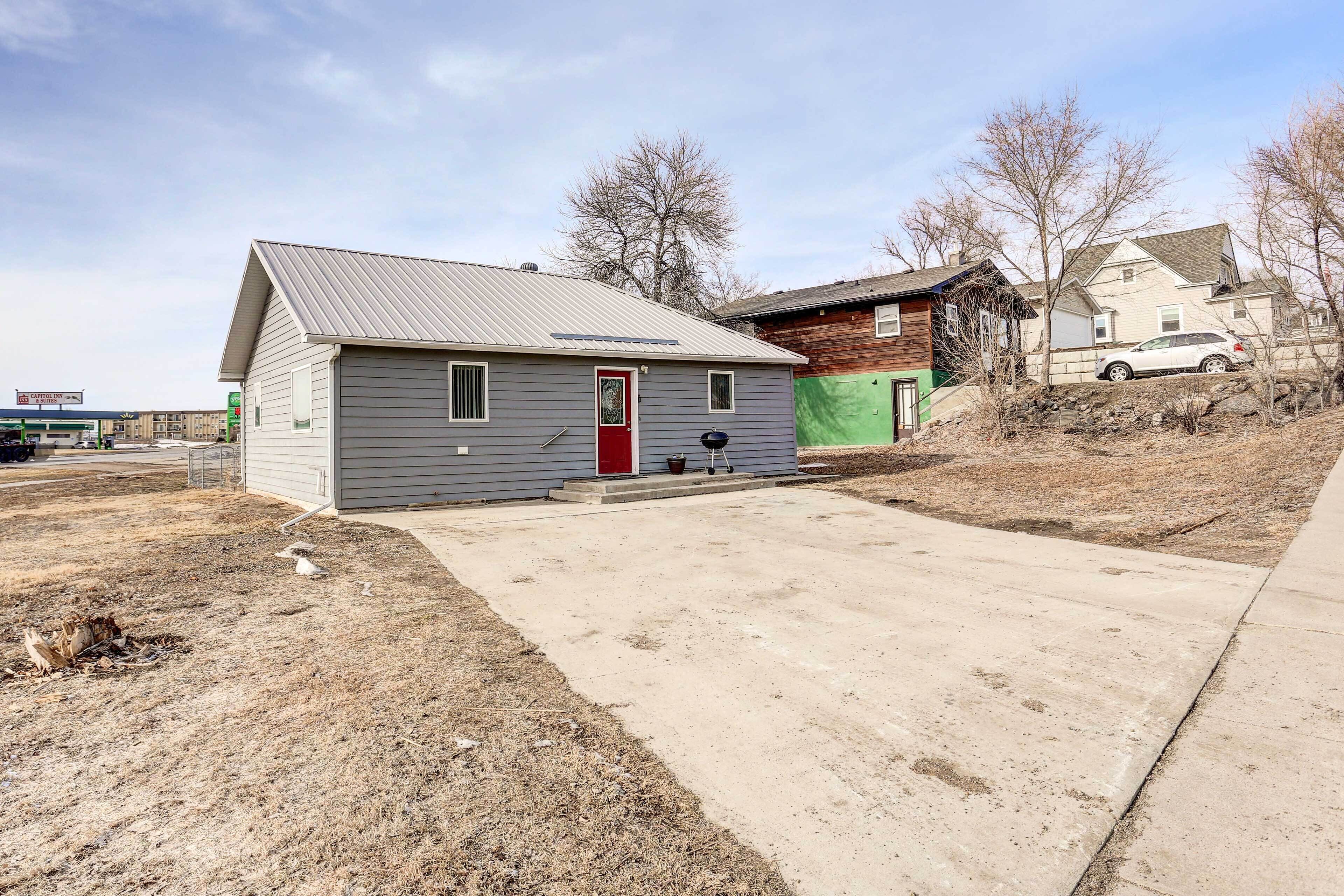 House (2 Bedrooms) | Interior