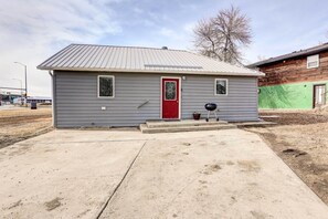House (2 Bedrooms) | Interior - Pierre Vacation Rental w/ Grill & Fenced Yard (Pierre)