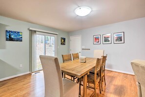 Dining - Private Mountain Home Near Shenandoah River! (Harpers Ferry)