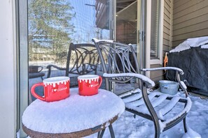 Apartment (2 Bedrooms) | Interior - Idyllic Somerset Condo: Ski, Hike & Relax! (Somerset)