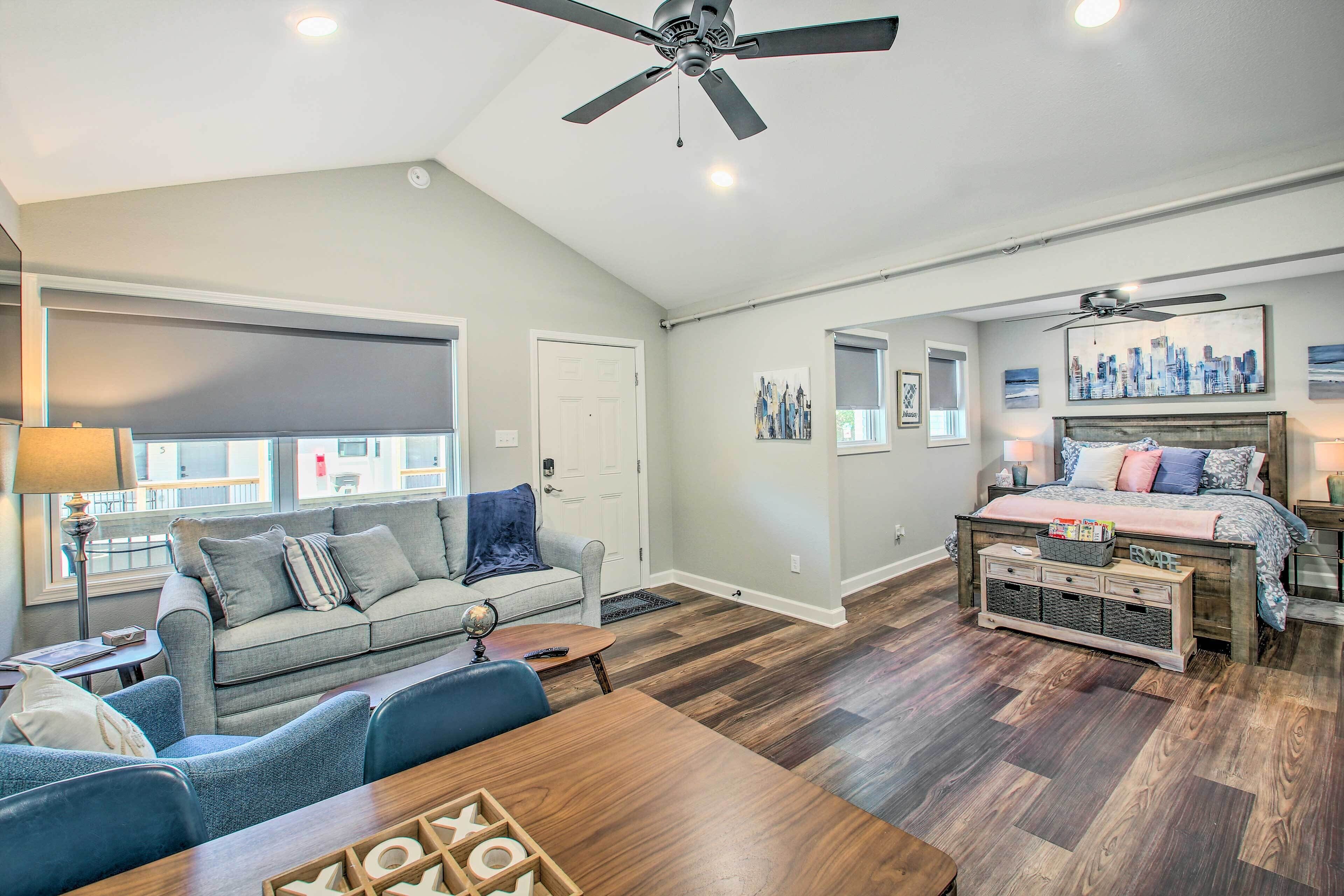 Chic Uptown Cottage - Mins to Downtown Fun!