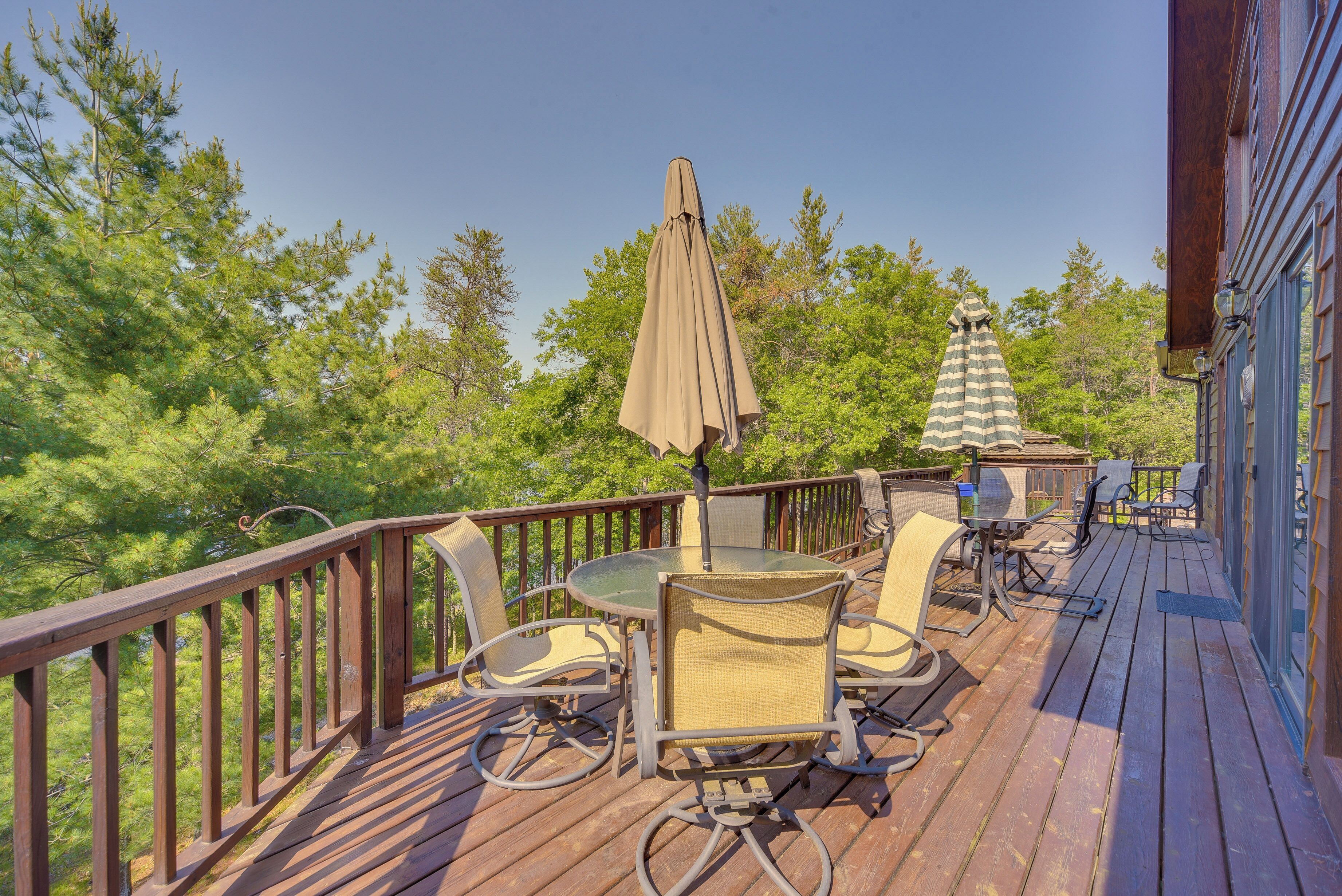 Bright Minong Vacation Rental on Little Sand Lake!