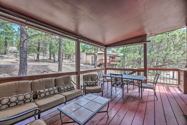 Apartment (3 Bedrooms) | Front of property