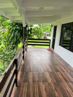 Terrace/patio - Larger and Comfortable Stay in the Heart of Labasa Town (Labasa, Fiji)