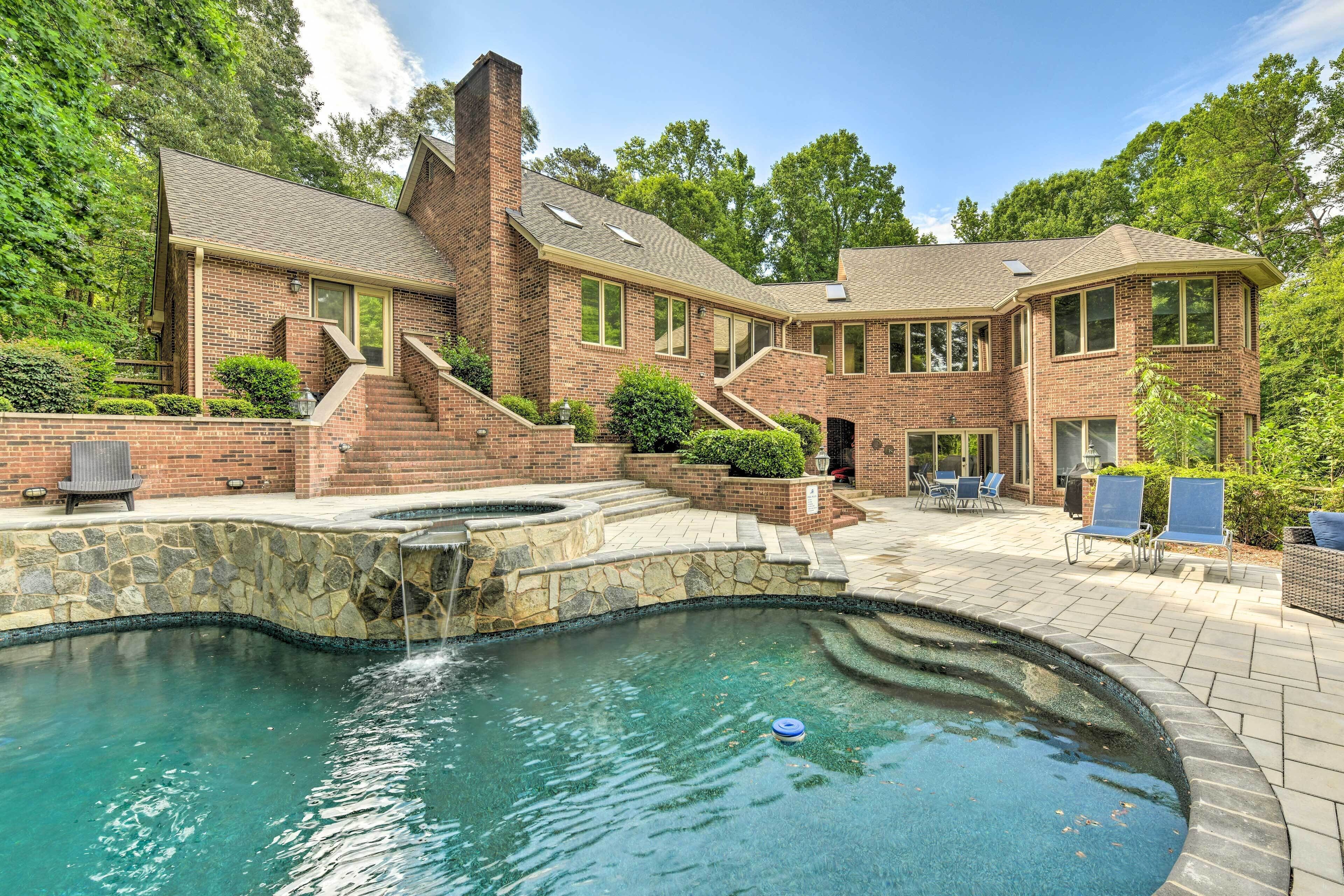 Luxury Mooresville Manor w/ Pool & Lake Access!