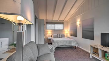Apartment (0 Bedroom) | Interior