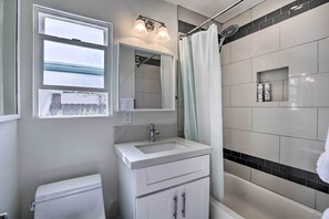 Talo (3 Bedrooms) | Sisätilat