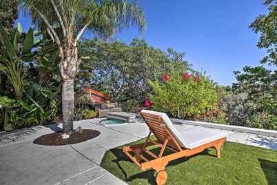 San Diego Gem w/ Private Hot Tub, Close to Dtwn!