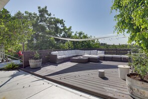House (3 Bedrooms) | Front of property