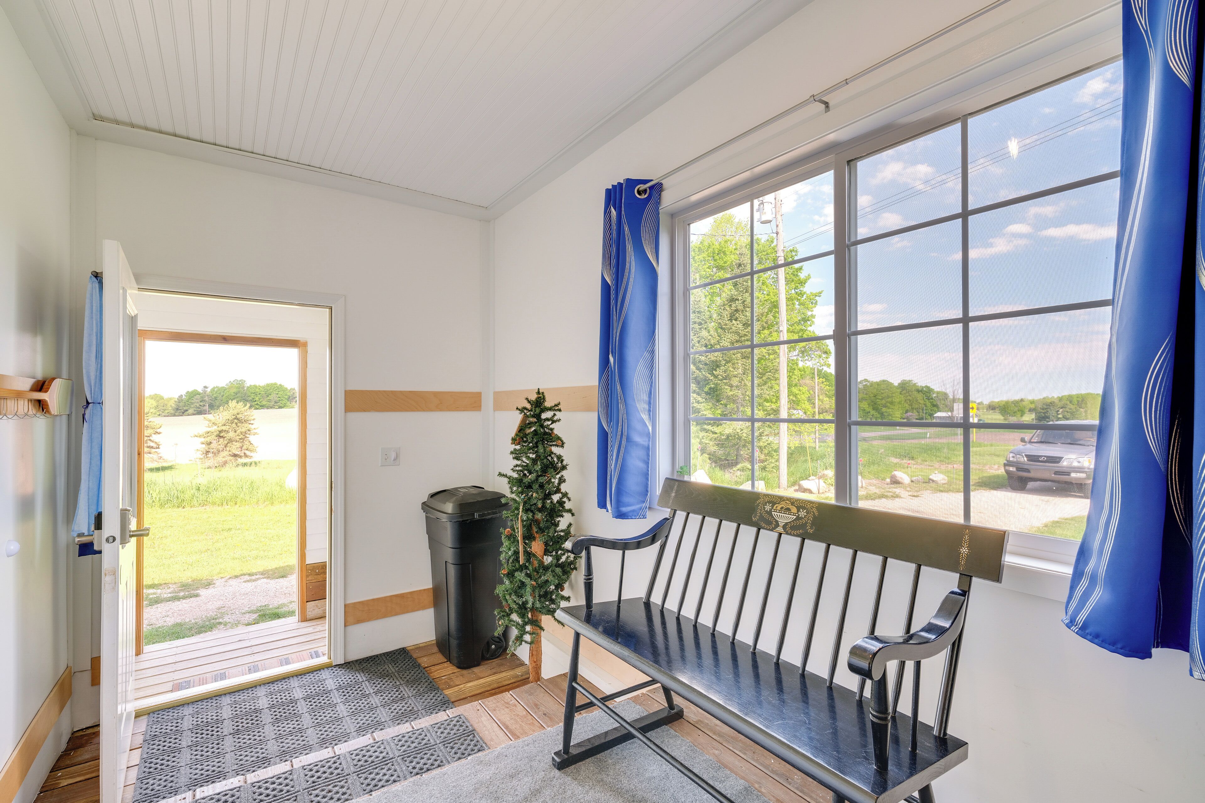 Cottage (2 Bedrooms) | Interior
