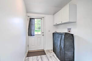 Cottage (2 Bedrooms) | Interior