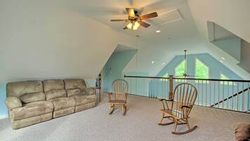 Rumah (4 Bedrooms) | Interior