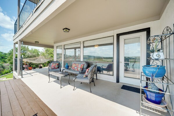 Apartment (1 Bedroom) | Interior - Spicewood Condo on The South Shore of Lake Travis! (Spicewood)