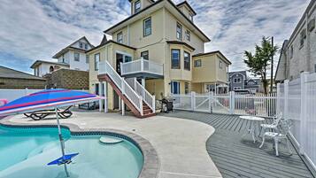 Casa (Multiple Bedrooms) | Parte interna