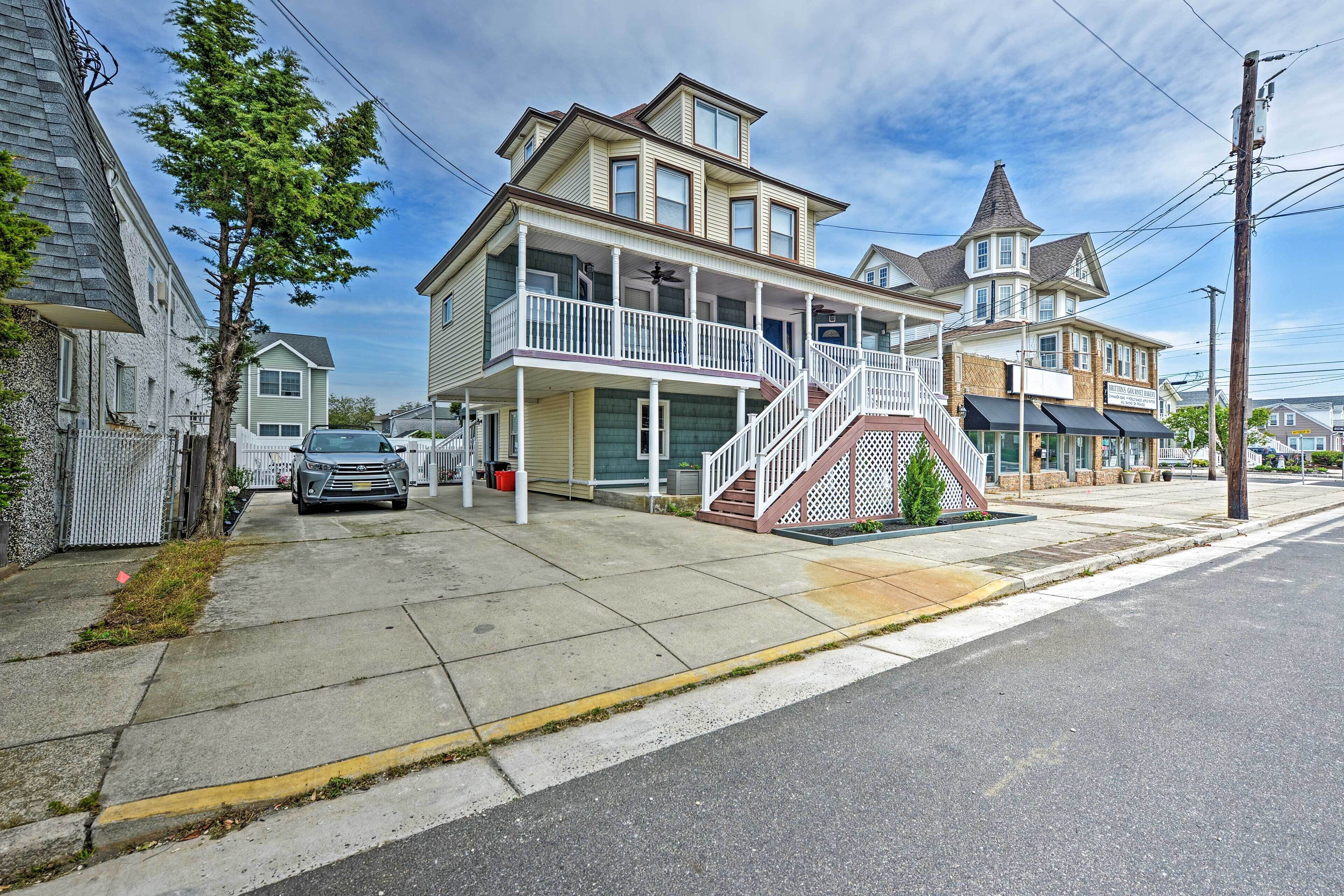 House (Multiple Bedrooms) | Interior