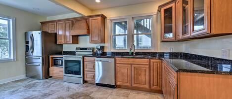 House (Multiple Bedrooms) | Interior