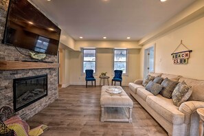 House (Multiple Bedrooms) | Interior