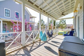 Interior - Carlton Landing Home w/ Poolside Lake View! (Eufaula)