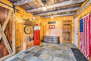 House (5 Bedrooms) | Bahagian dalam