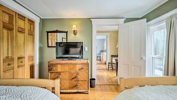 House (5 Bedrooms) | Interior