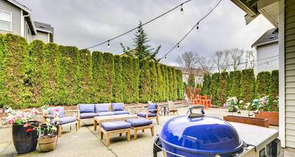 Spacious Kent Home Near Seatac Airport w/ Patio