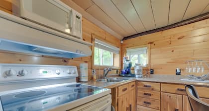 Cozy Houghton Lake Vacation Rental w/ Fireplace!