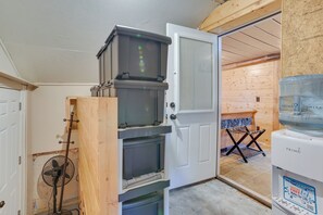 House (1 Bedroom) | Interior