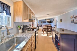 House (3 Bedrooms) | Interior - Family-friendly Bernice Home: 2 Mi to Lake & Park! (Afton)