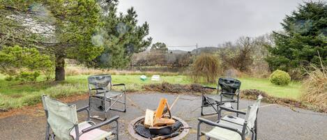 House (2 Bedrooms) | Property grounds