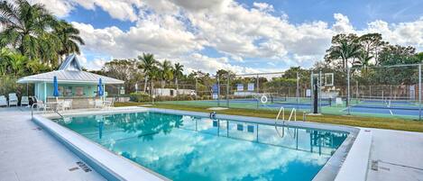 Casa (3 Bedrooms) | Vista frontal de la propiedad