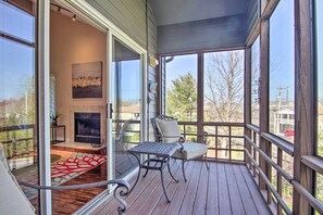 Apartment (2 Bedrooms) | Interior - 2 Mi to Ocean: Rehoboth Beach Condo w/ Pool Access (Rehoboth Beach)