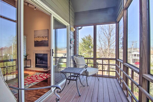 Apartment (2 Bedrooms) | Interior - 2 Mi to Ocean: Rehoboth Beach Condo w/ Pool Access (Rehoboth Beach)