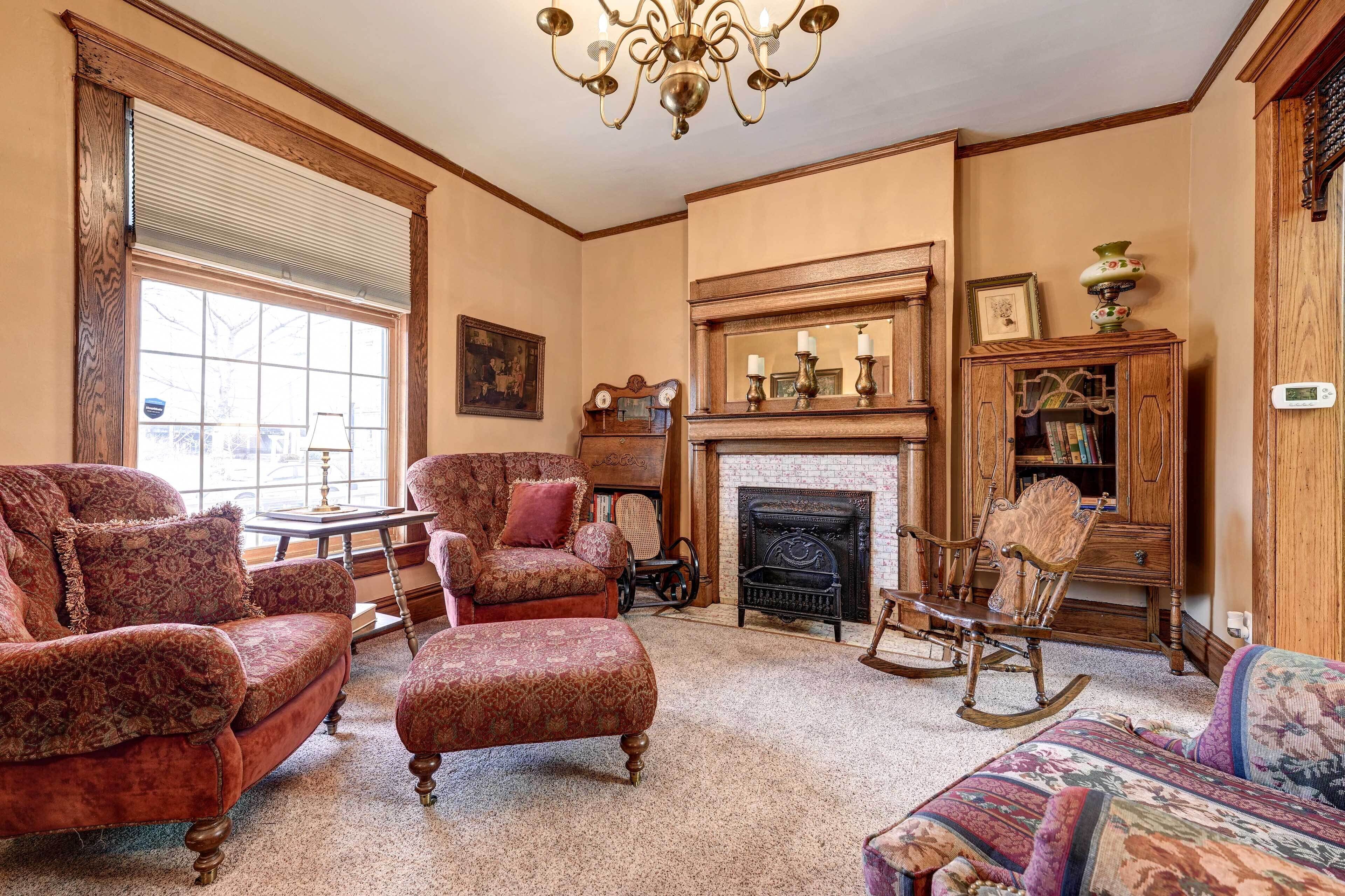 Roomy Vacation Rental in Downtown Fort Wayne!