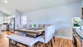 Hus (3 Bedrooms) | Innvendig