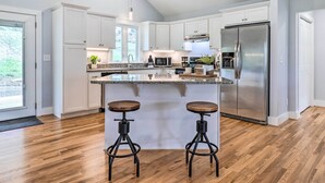 Nhà (3 Bedrooms) | Nội thất