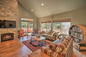 Casa (2 Bedrooms) | Interior