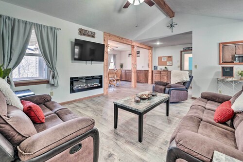 Missouri Retreat ~ 7 Mi to Silver Dollar City