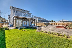 House (3 Bedrooms) | Front of property - Seaside SK Getaway: Steps to Matunuck Beach! (South Kingstown)