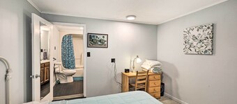 Walk to Trails: Creekside Roan Mountain Cabin