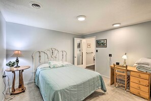 House (1 Bedroom) | Interior