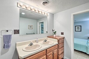 House (1 Bedroom) | Interior