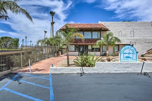 Apartment (1 Bedroom) | Interior - Desert Hot Springs Apt w/ Country Club Access (Desert Hot Springs)